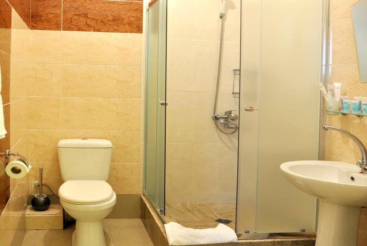 Hotel Alexandra تبليسي المظهر الخارجي الصورة