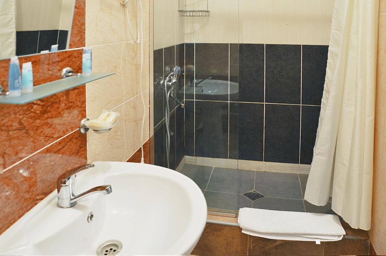 Hotel Alexandra تبليسي المظهر الخارجي الصورة